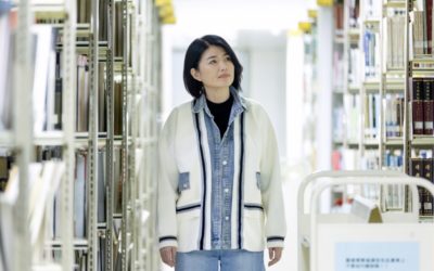 【名人書房】嚴藝文：於角色和書頁中，照見真實的生命